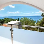 Дом отдыха Ten-bedroom In *