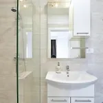 Ten-bedroom In Дуче