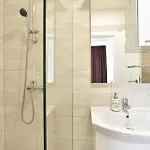 Ten-bedroom In * Дуче