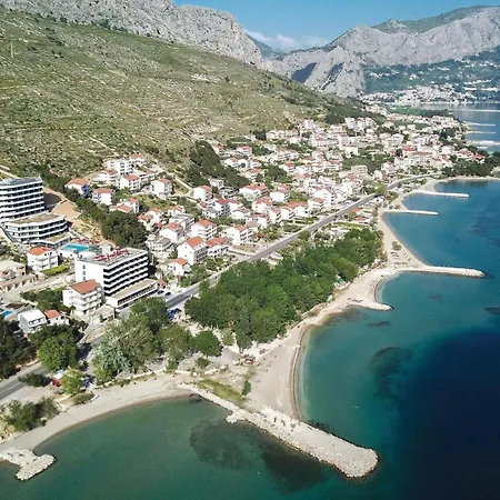 Casa de Férias Ten-bedroom In Duce *
