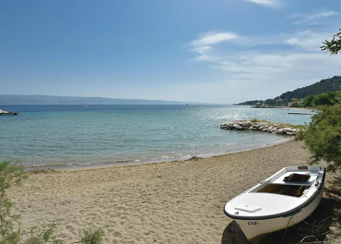 Ten-bedroom In Duce Casa de Férias