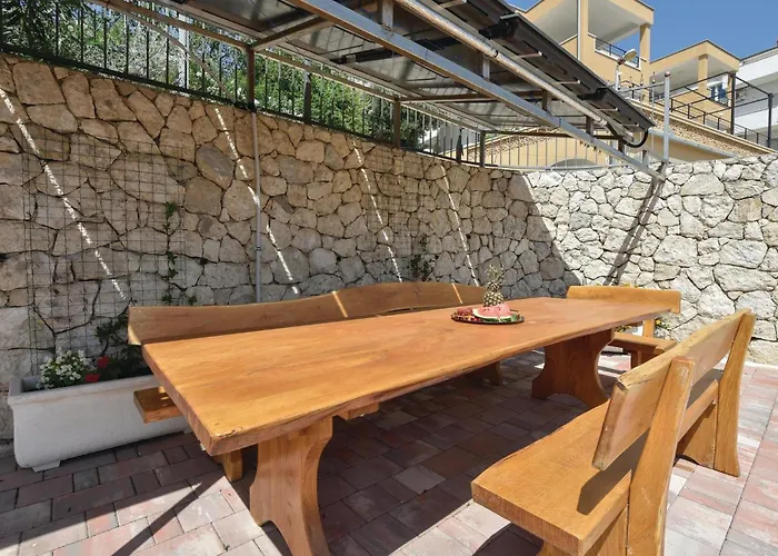 Ten-bedroom In Duce *