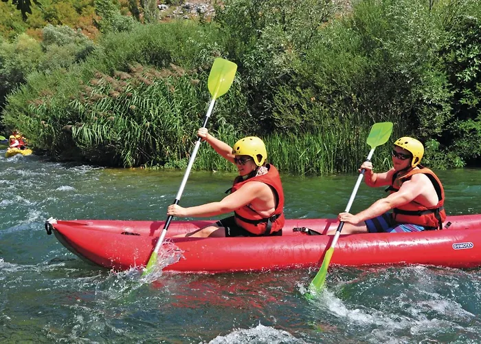 Ten-bedroom In Duce Duće