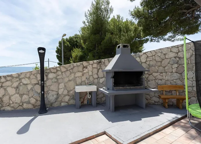 Ten-bedroom In Duce Casa de Férias *