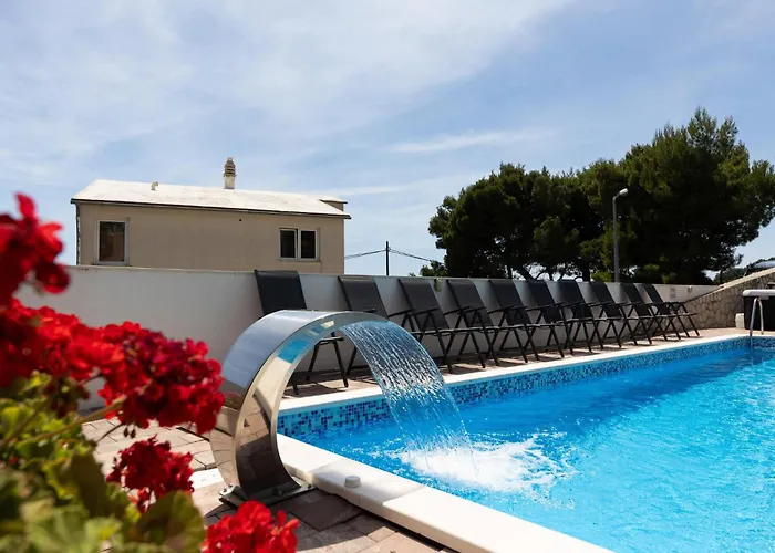 Casa de Férias Ten-bedroom In Duce *